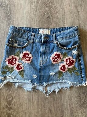 Free People Embroidered Floral Denim Mini Skirt - Size 26